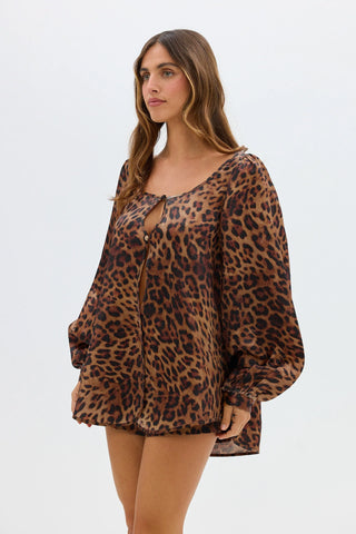 Penelope Blouse & Bow Shorts - Leopard