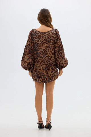 Penelope Blouse & Bow Shorts - Leopard